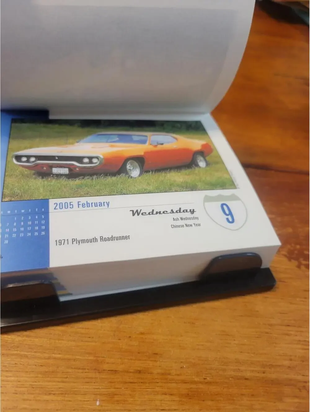 Classic Cars and Trucks 2005 Daily Boxed Calendar